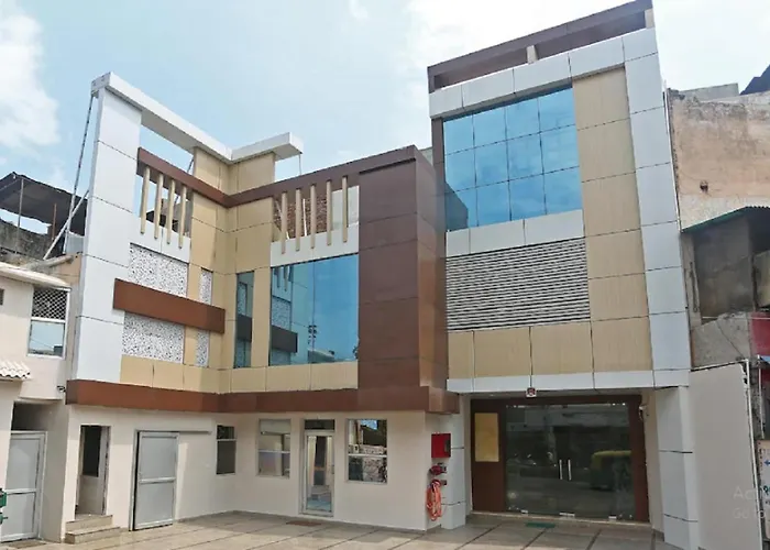 Hotel Pratap, Agra \